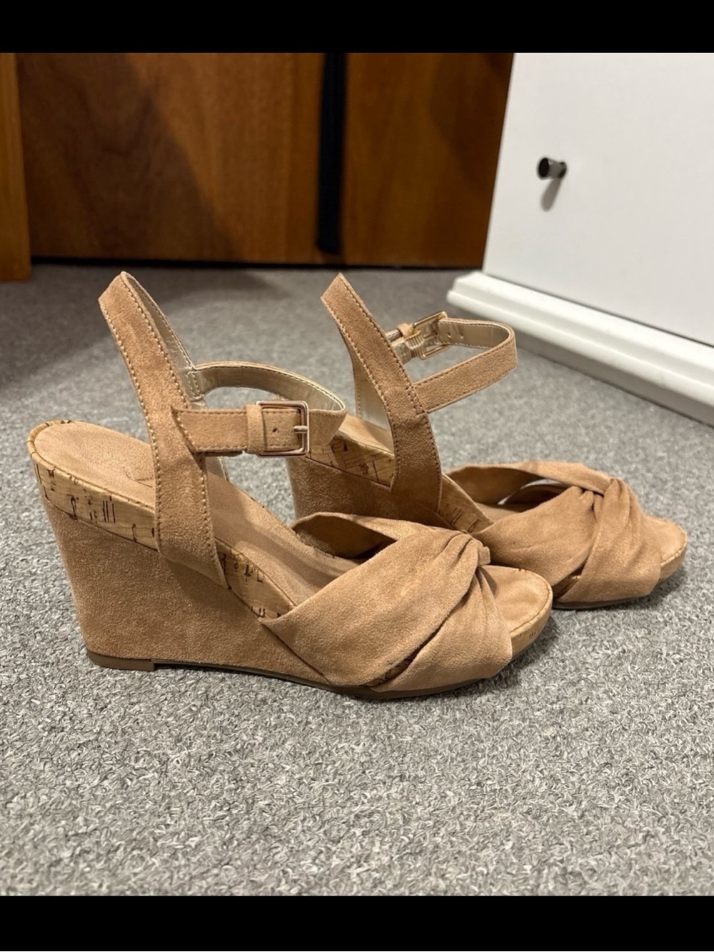 A2 By Aerosoles Brown Wedge Sandals